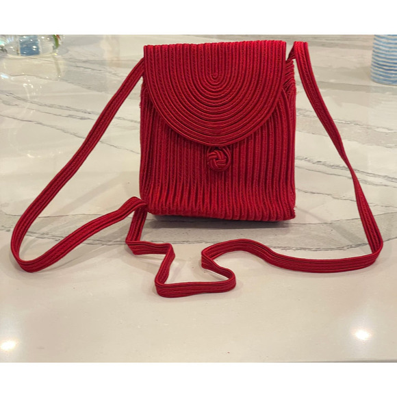Callezonie New York - Red Evening Bag Made in the USA - Picture 1 of 15